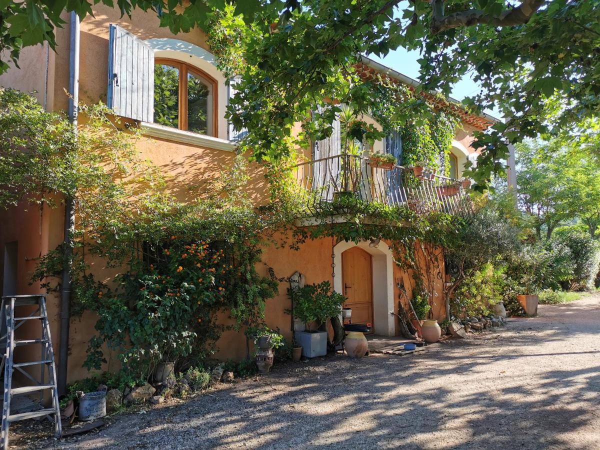 Les Anes De Petit Jean Pierrefeu-du-Var Exterior foto